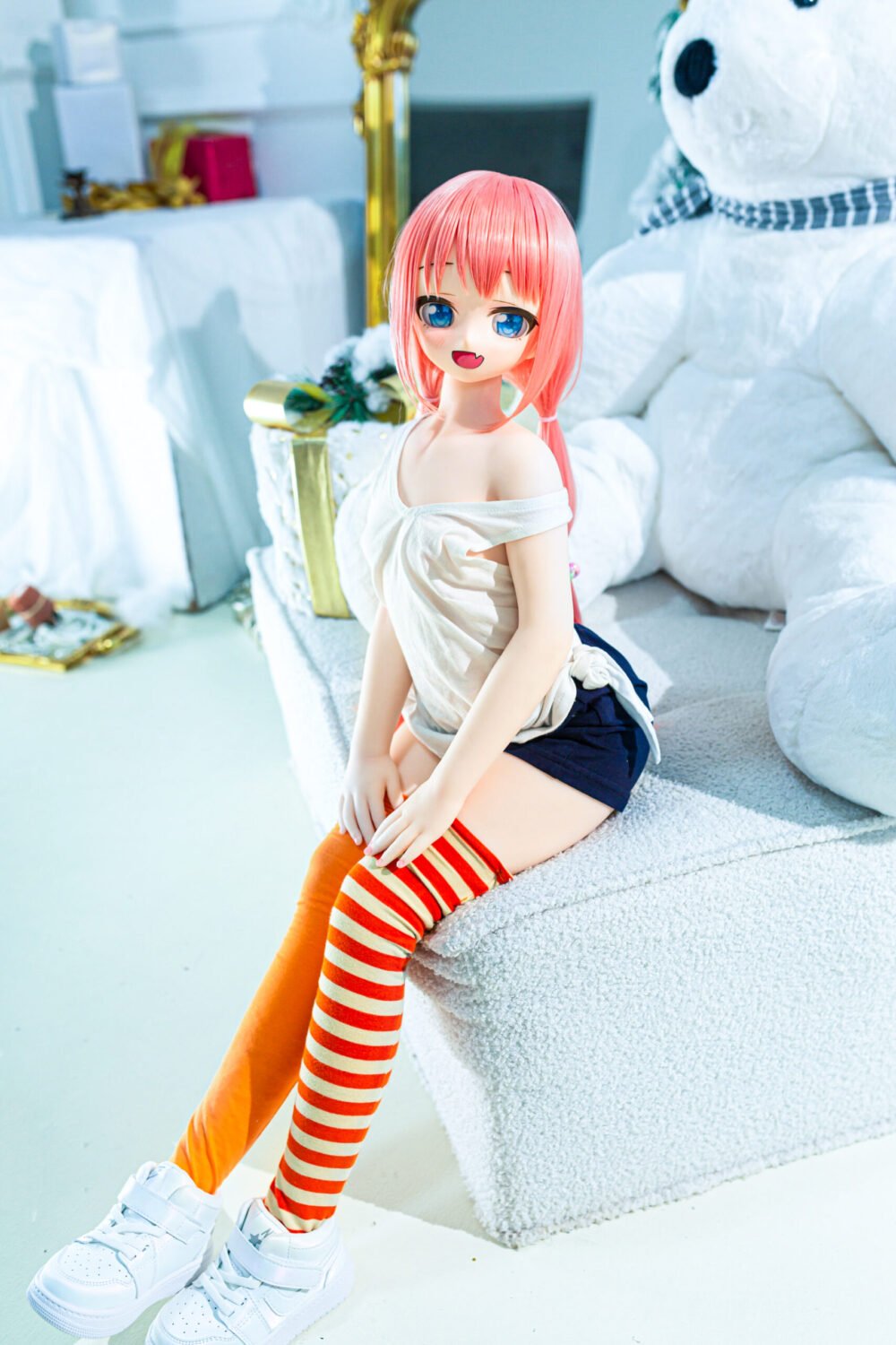 J85cmS-Reyna-Cinnamon-2-scaled-1.jpg Mini Anime 85cm/ED047